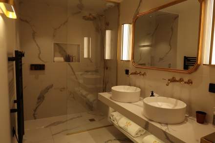 Salle de bain chambre 10