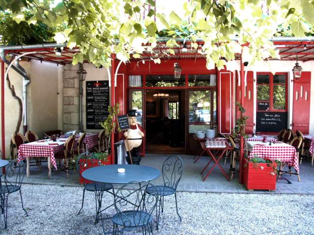 Bistrot du Port Lesney · Terrasse du Restaurant Bistronomique Jura, Port-Lesney