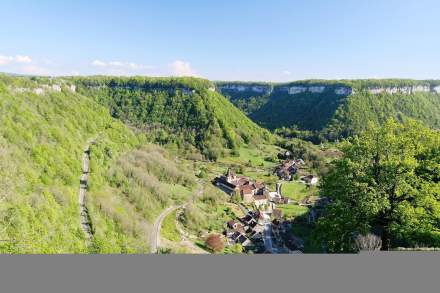 Lookout Baume-les-Messieurs
