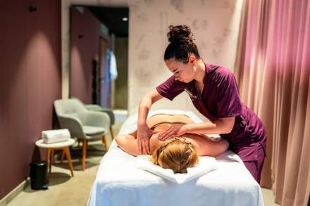 Soin de vinothérapie Caudalie au Spa du Château de Germigney.