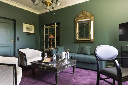 Chambre 16 - Salon
